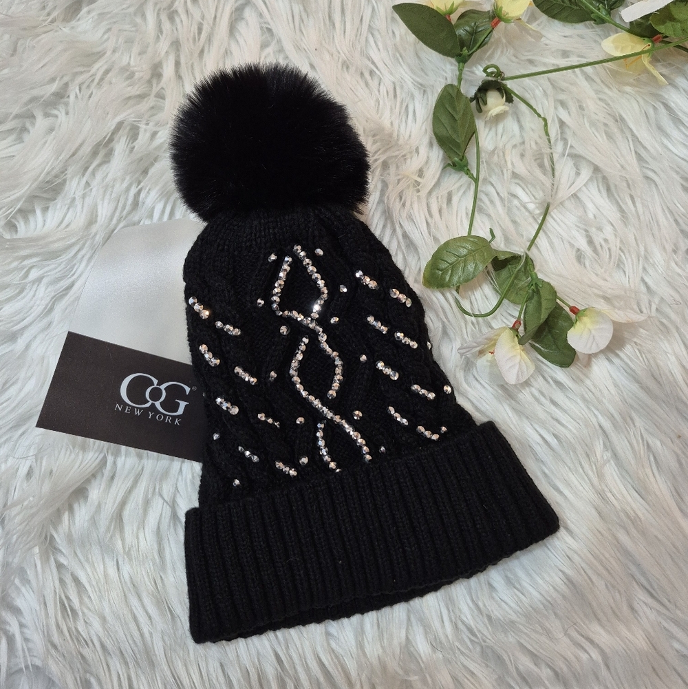 CoG New York Black Beanie with Pom Pom.